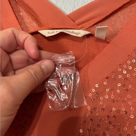 Soft Surroundings NWT Aragon Resplendent Sequin Front Flowy Dress Coral L - Picture 8 of 9
